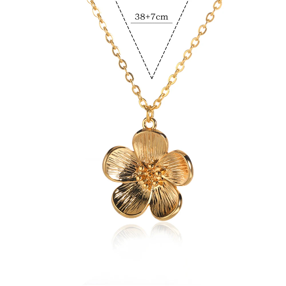 Flower Pendant Necklaces for Women